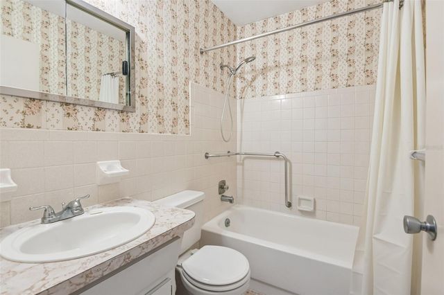 2460 PERSIAN DRIVE 44, Clearwater, FL 33763