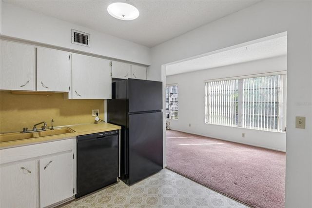 2460 PERSIAN DRIVE 44, Clearwater, FL 33763