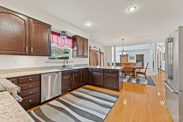 5705 Treeside Drive, Liberty Twp, OH 45044