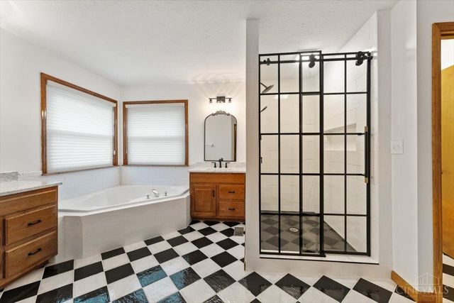 5705 Treeside Drive, Liberty Twp, OH 45044