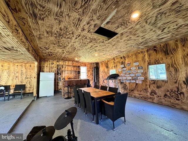 30483 BENNETT RD, Salisbury, MD 21804