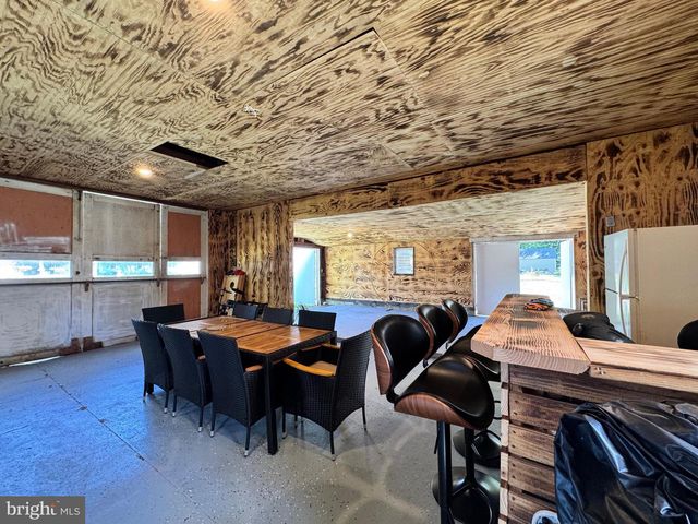 30483 BENNETT RD, Salisbury, MD 21804