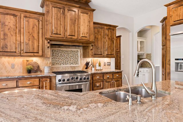 6357 Merrimac Lane N, Maple Grove, MN 55311