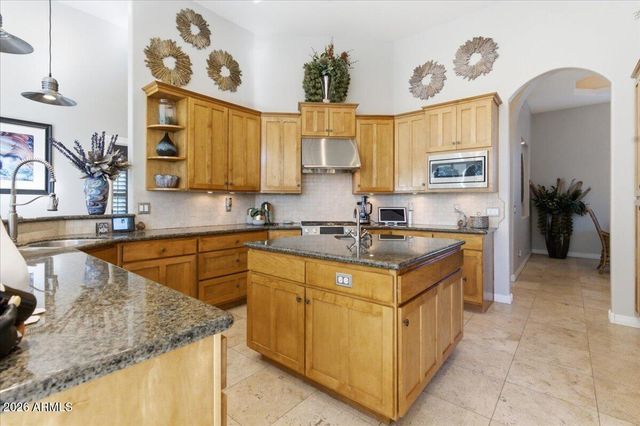 4477 E STANFORD Avenue, Gilbert, AZ 85234