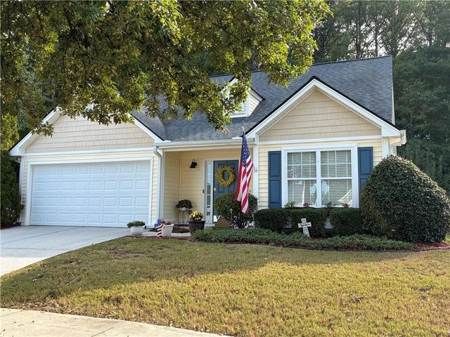 3865 Pine Village Place, Loganville, GA 30052
