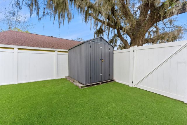 3414 RIVERVIEW DRIVE, Tampa, FL 33604