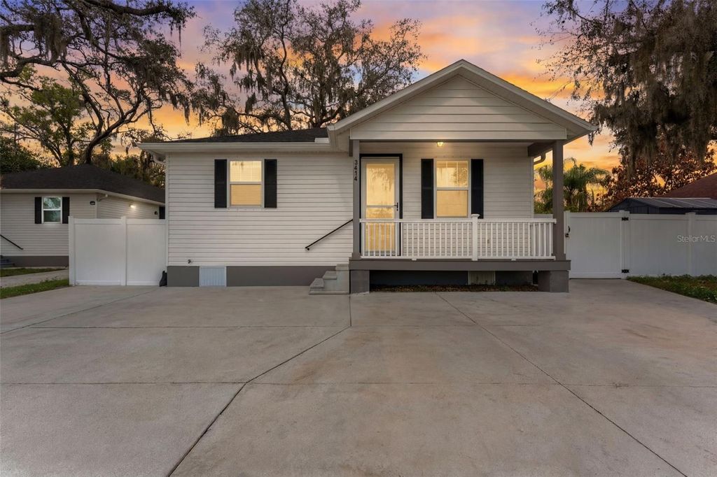 3414 RIVERVIEW DRIVE, Tampa, FL 33604