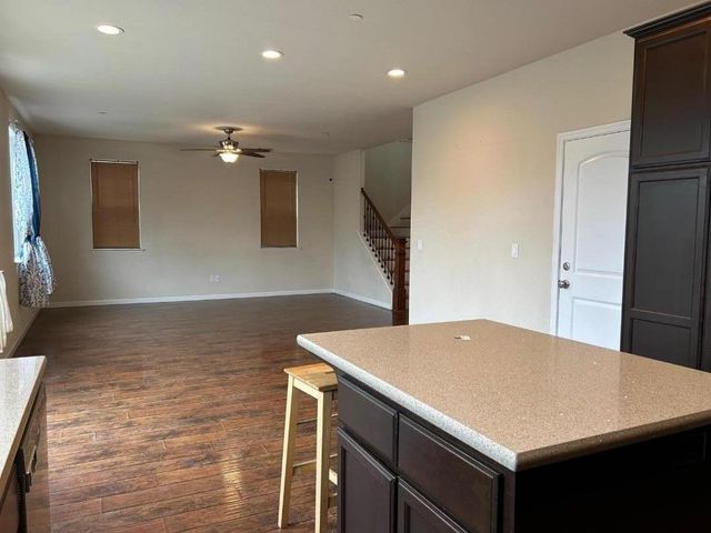 291 Slate Avenue, Hollister, CA 95023