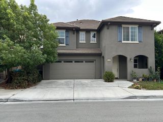 291 Slate Avenue, Hollister, CA 95023