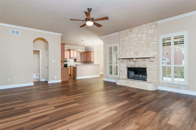 4500 Karen Drive, Mansfield, TX 76063