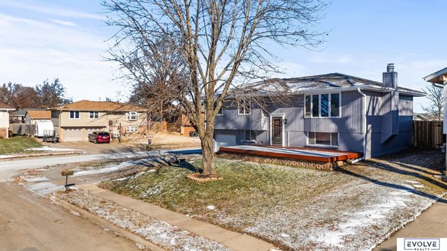 6355 S 140th Circle, Omaha, NE 68137