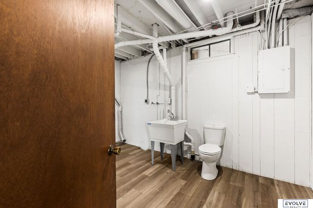 6355 S 140th Circle, Omaha, NE 68137