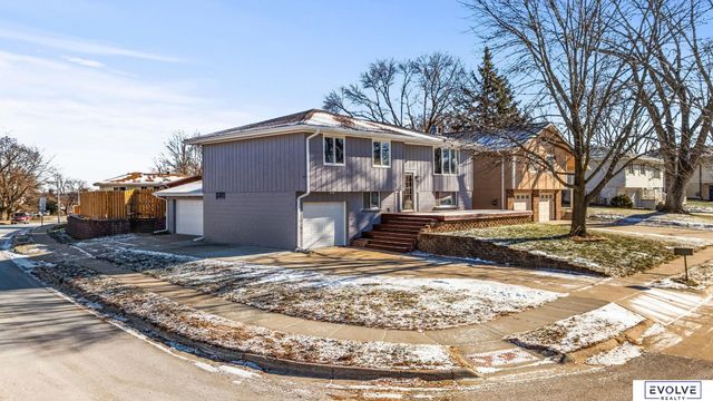 6355 S 140th Circle, Omaha, NE 68137