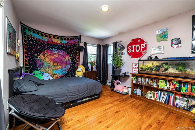 212 Gordon Avenue, Westbury, NY 11590