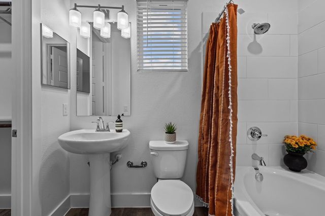 1664 Hillside Terrace 5717, Buda, TX 78610