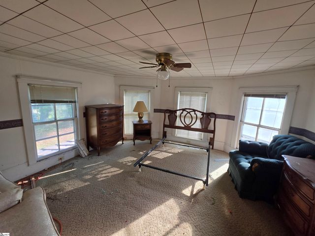 511 S Main Street, Fountain Inn, SC 29644