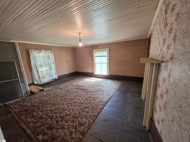511 S Main Street, Fountain Inn, SC 29644