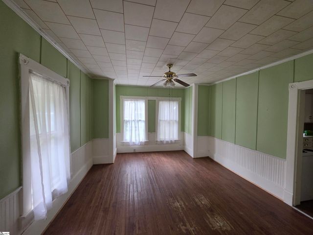 511 S Main Street, Fountain Inn, SC 29644