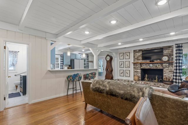 145 Midway Dr., Pawleys Island, SC 29585