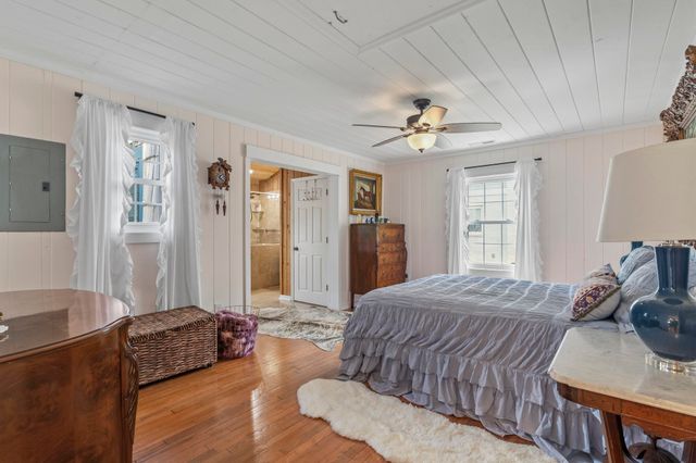 145 Midway Dr., Pawleys Island, SC 29585