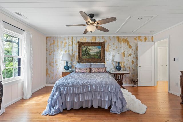 145 Midway Dr., Pawleys Island, SC 29585