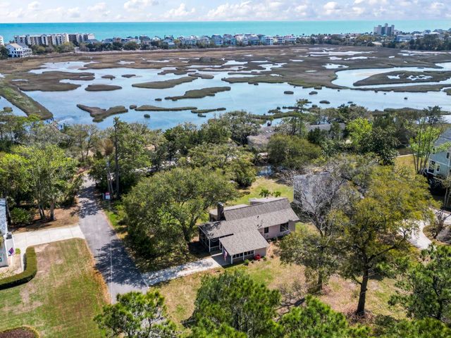 145 Midway Dr., Pawleys Island, SC 29585