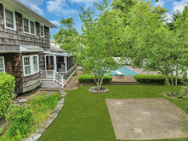 15 Palmer Drive, Sayville, NY 11782