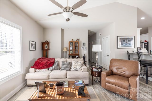 194 Hattaway Circle, Mount Gilead, NC 27306