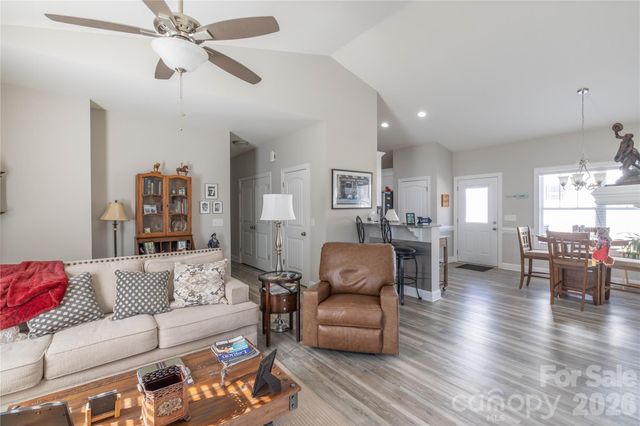 194 Hattaway Circle, Mount Gilead, NC 27306