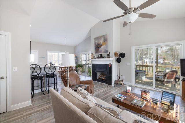 194 Hattaway Circle, Mount Gilead, NC 27306