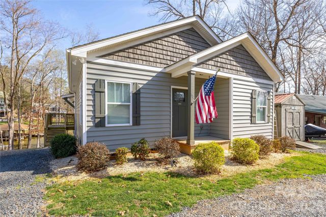 194 Hattaway Circle, Mount Gilead, NC 27306