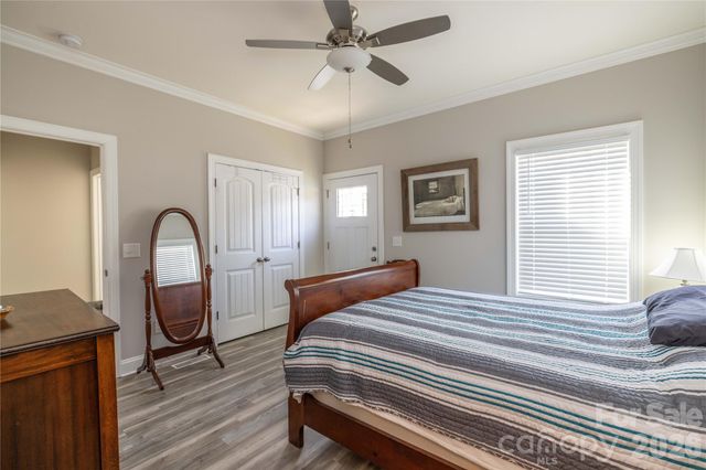 194 Hattaway Circle, Mount Gilead, NC 27306