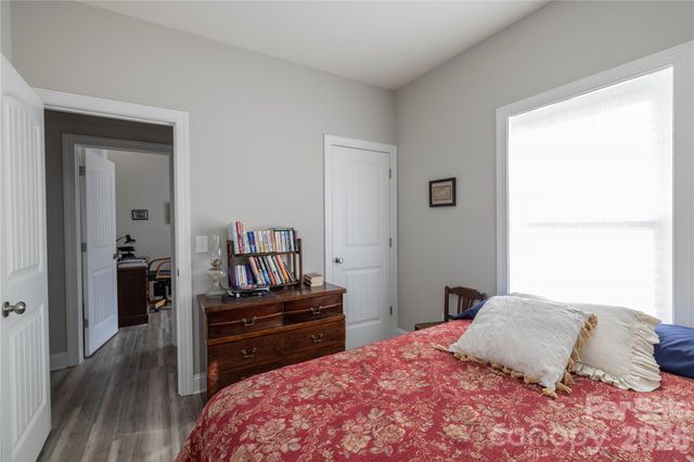 194 Hattaway Circle, Mount Gilead, NC 27306