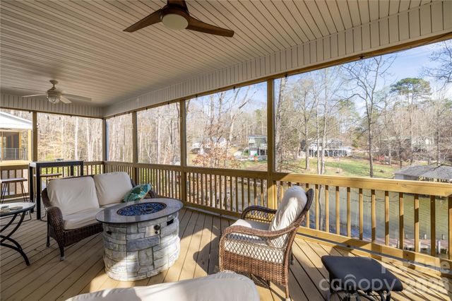 194 Hattaway Circle, Mount Gilead, NC 27306