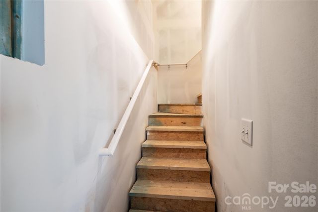 194 Hattaway Circle, Mount Gilead, NC 27306