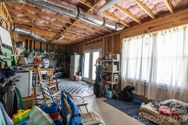 194 Hattaway Circle, Mount Gilead, NC 27306