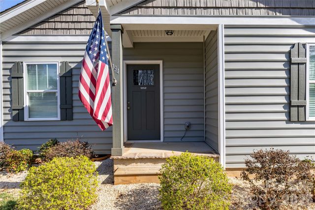 194 Hattaway Circle, Mount Gilead, NC 27306