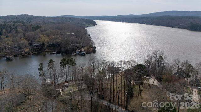 194 Hattaway Circle, Mount Gilead, NC 27306