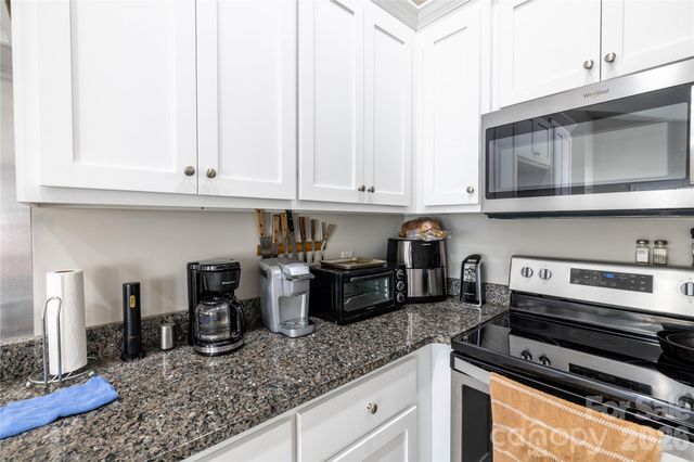 194 Hattaway Circle, Mount Gilead, NC 27306