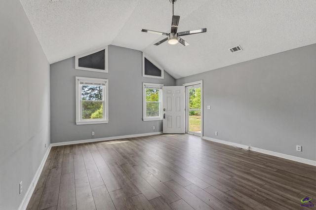 121 Girl Scout, Lizella, GA 31052