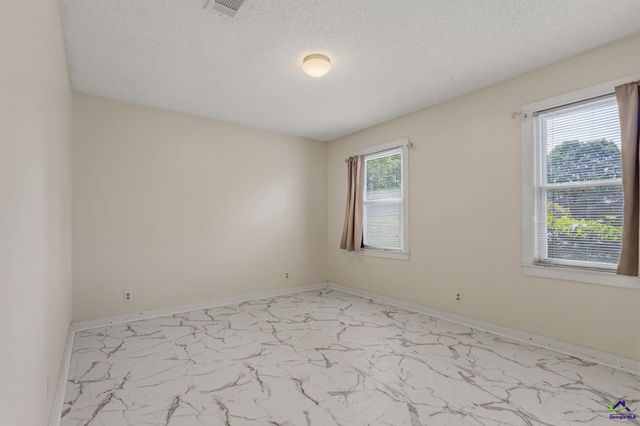 121 Girl Scout, Lizella, GA 31052