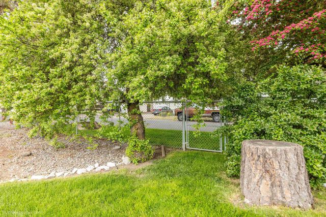 1227 W Central Ave, Spokane, WA 99205