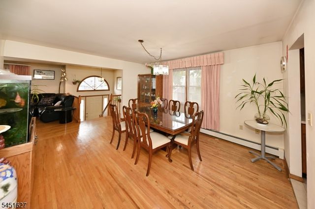 23 Ward St, Fair Lawn Boro, NJ 07410