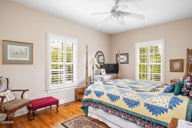 207 Fallen Oak Circle, Seymour, TN 37865