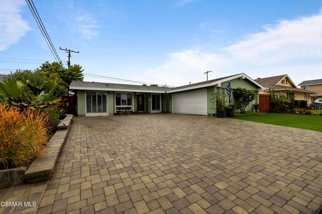 1231 Bluebell Street, Oxnard, CA 93036