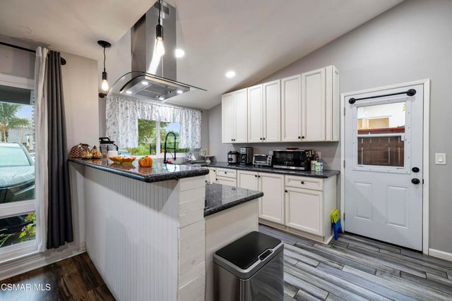 1231 Bluebell Street, Oxnard, CA 93036