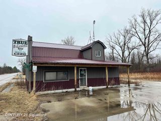 1487 S M-30 Road, Gladwin, MI 48624