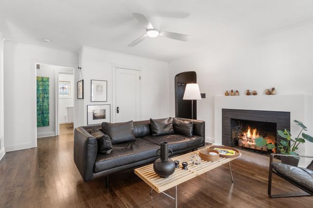 627 East University Street, Springfield, MO 65807