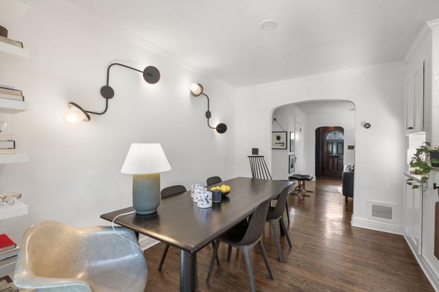 627 East University Street, Springfield, MO 65807