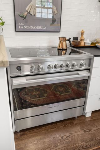 627 East University Street, Springfield, MO 65807